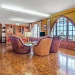 Villa Tresa *